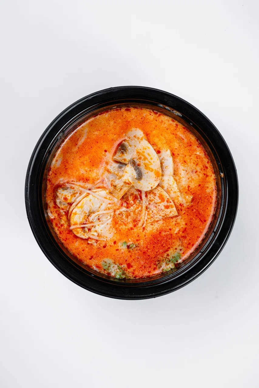 Упак Том ям с курицей (1порц)